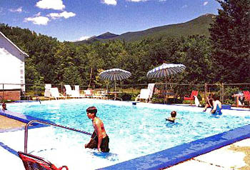 White Mountains Motel Swimming Pool in Summer
